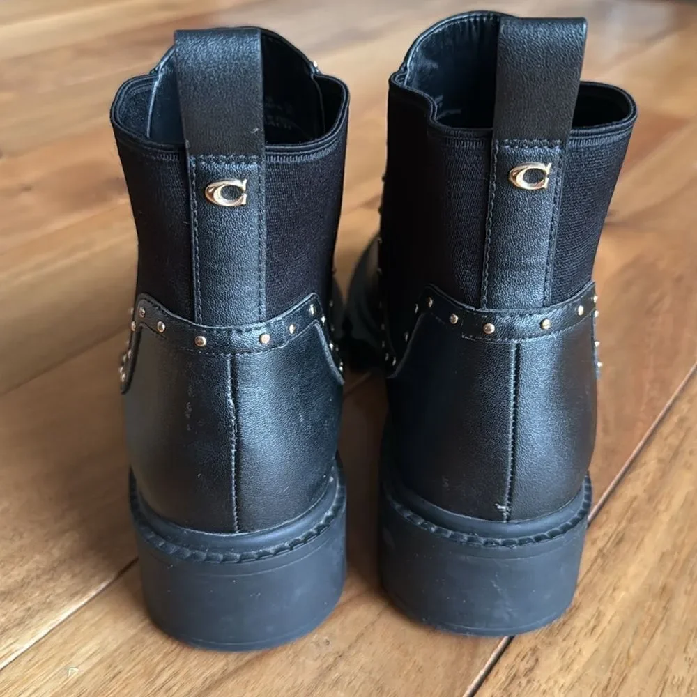 Coach “Lory” booties